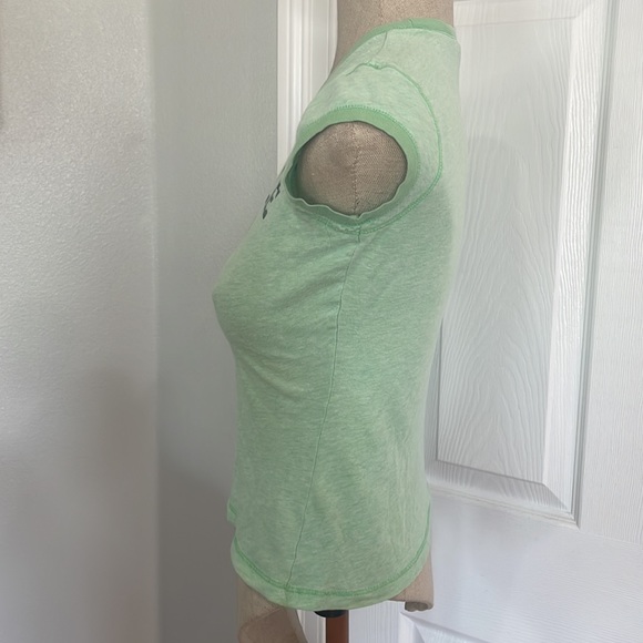 Y2K Aeropostale baby tee green T-shirt 100% cotton cap sleeve top womens size XS - Picture 4 of 7